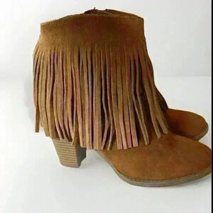 Mossimo Fringe Booties tassels size 8.5 heeled boots zip up boho western